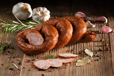 kielbasa wieprzowo-cieleca